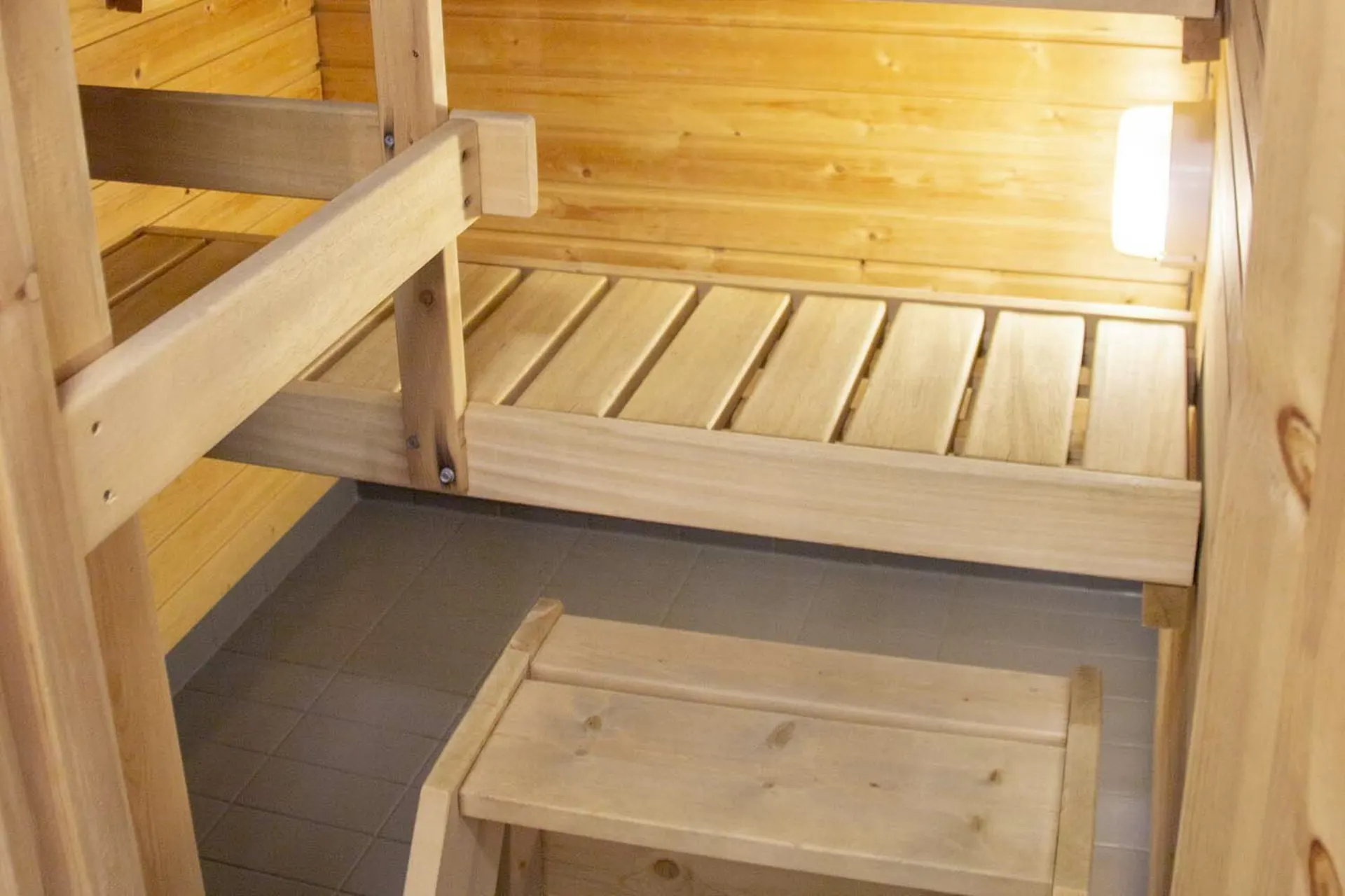 Erlebnisreise Winterzauber in Finnland - Hotel Hullu Poro - Doppelzimmer Sauna