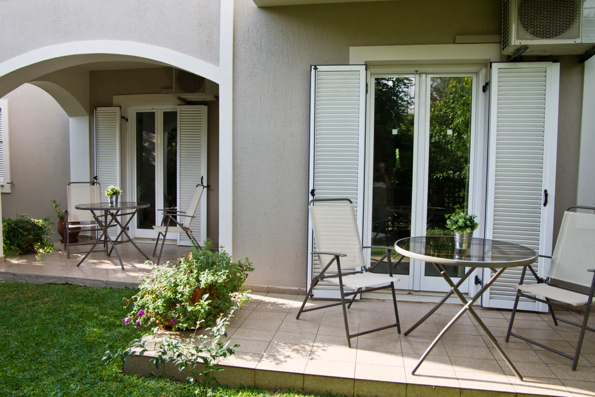 Studio Garten- bzw. Poolblick