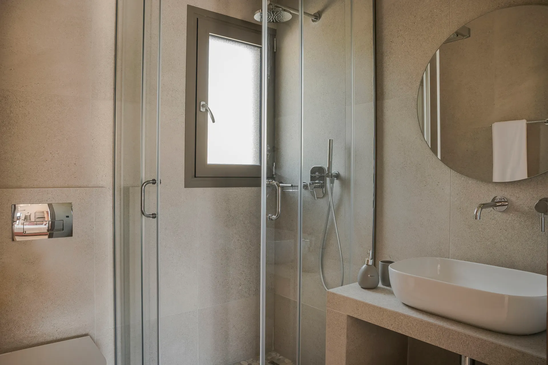 Notos Studios - Studio Superior A