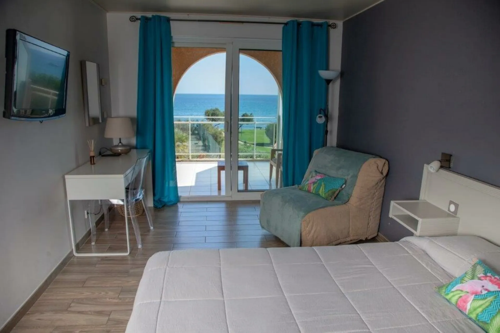 Hotel Orizonte - Vierbettzimmer Meerblick