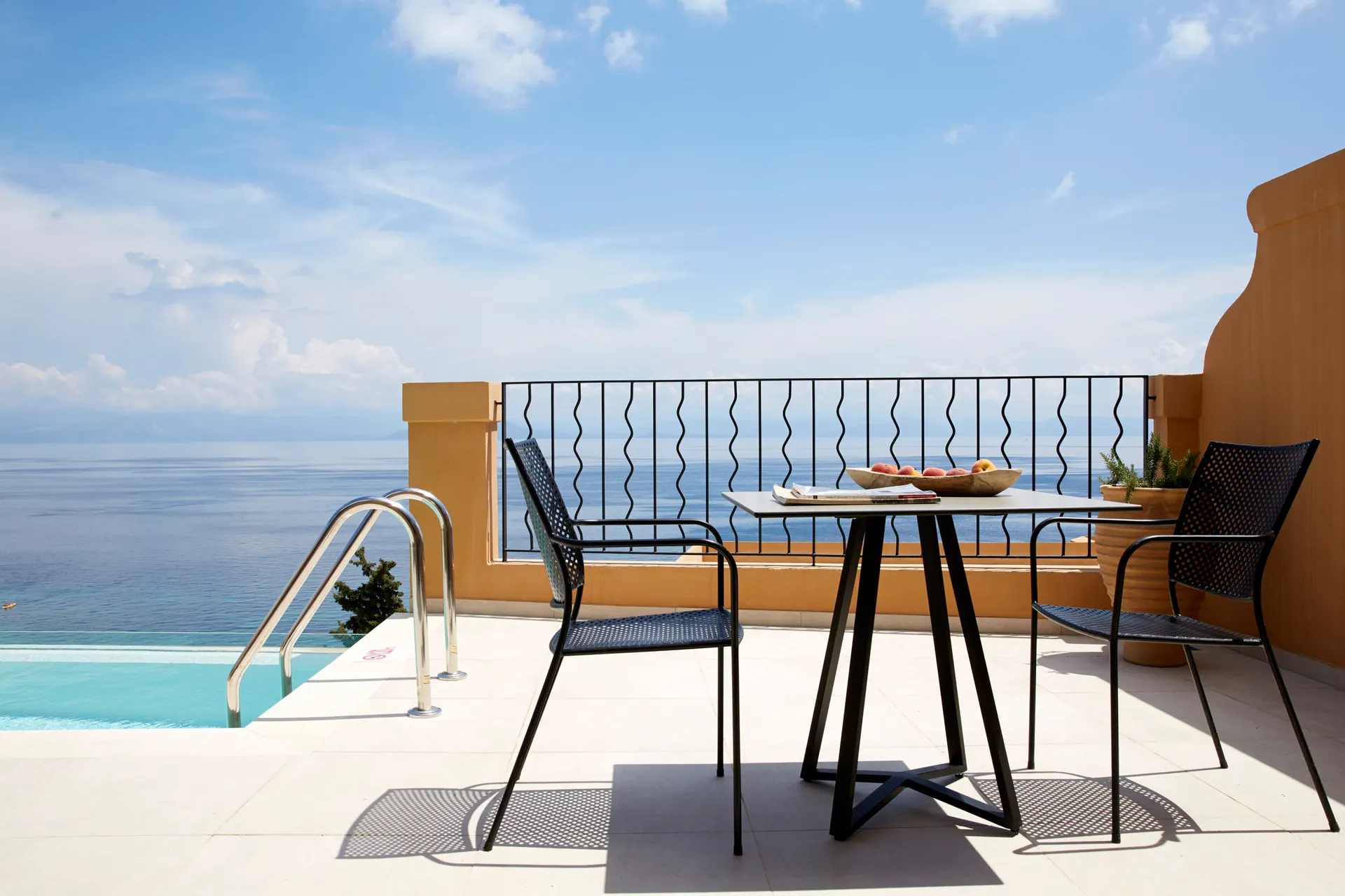 Hotel MarBella Nido - Deluxe Suite Privatpool Meerblick