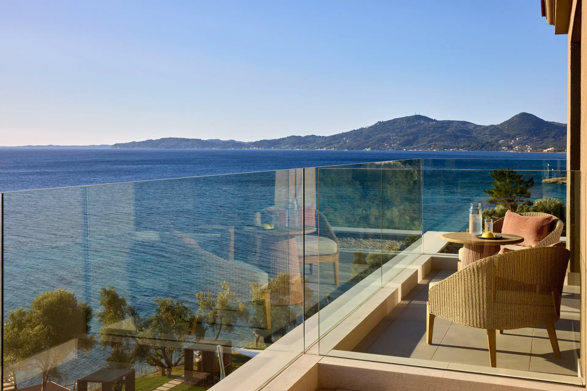 Avali, Mar-Bella Collection - Junior Suite Dachterrasse Meerblick