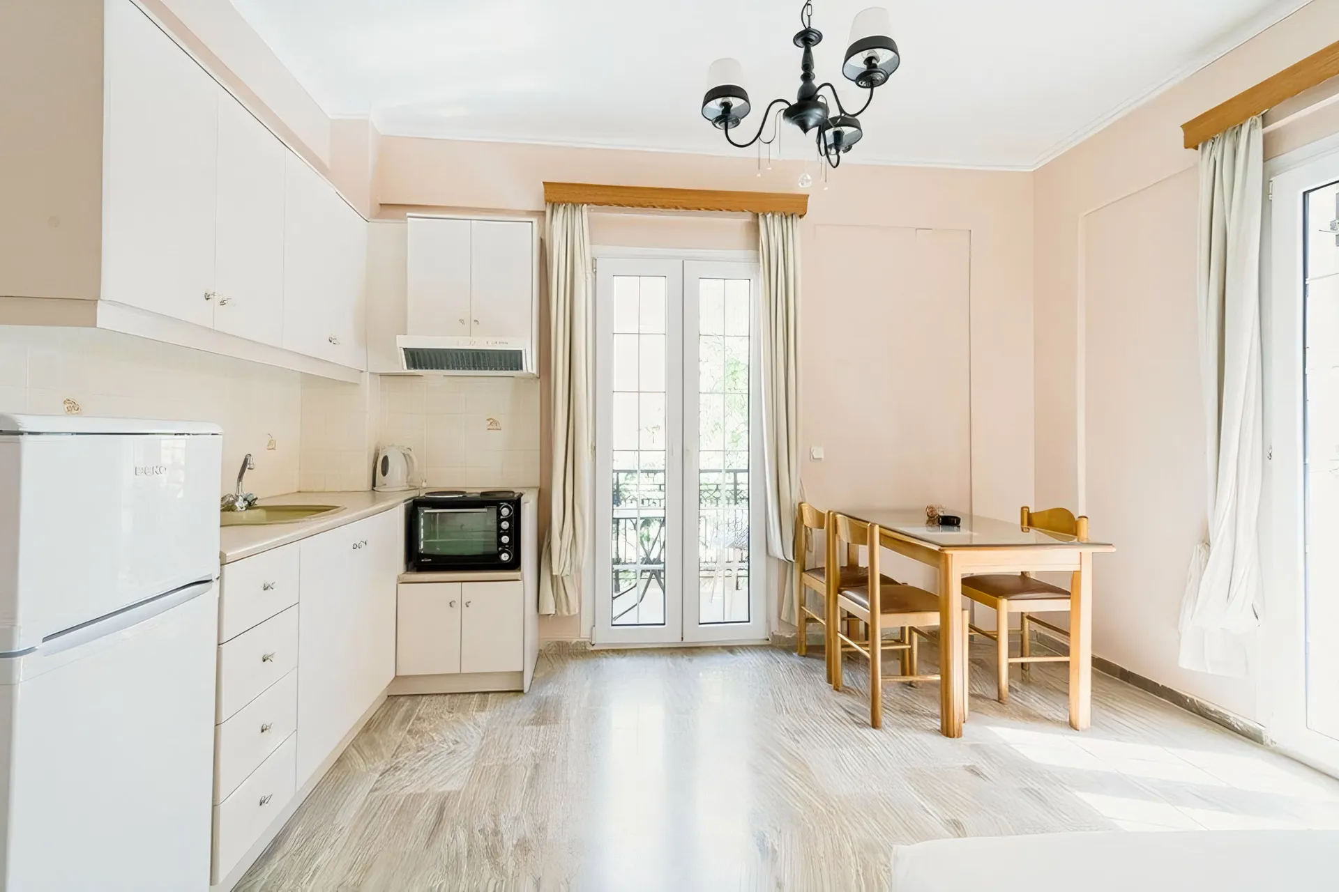 Aparthotel Stellatos House