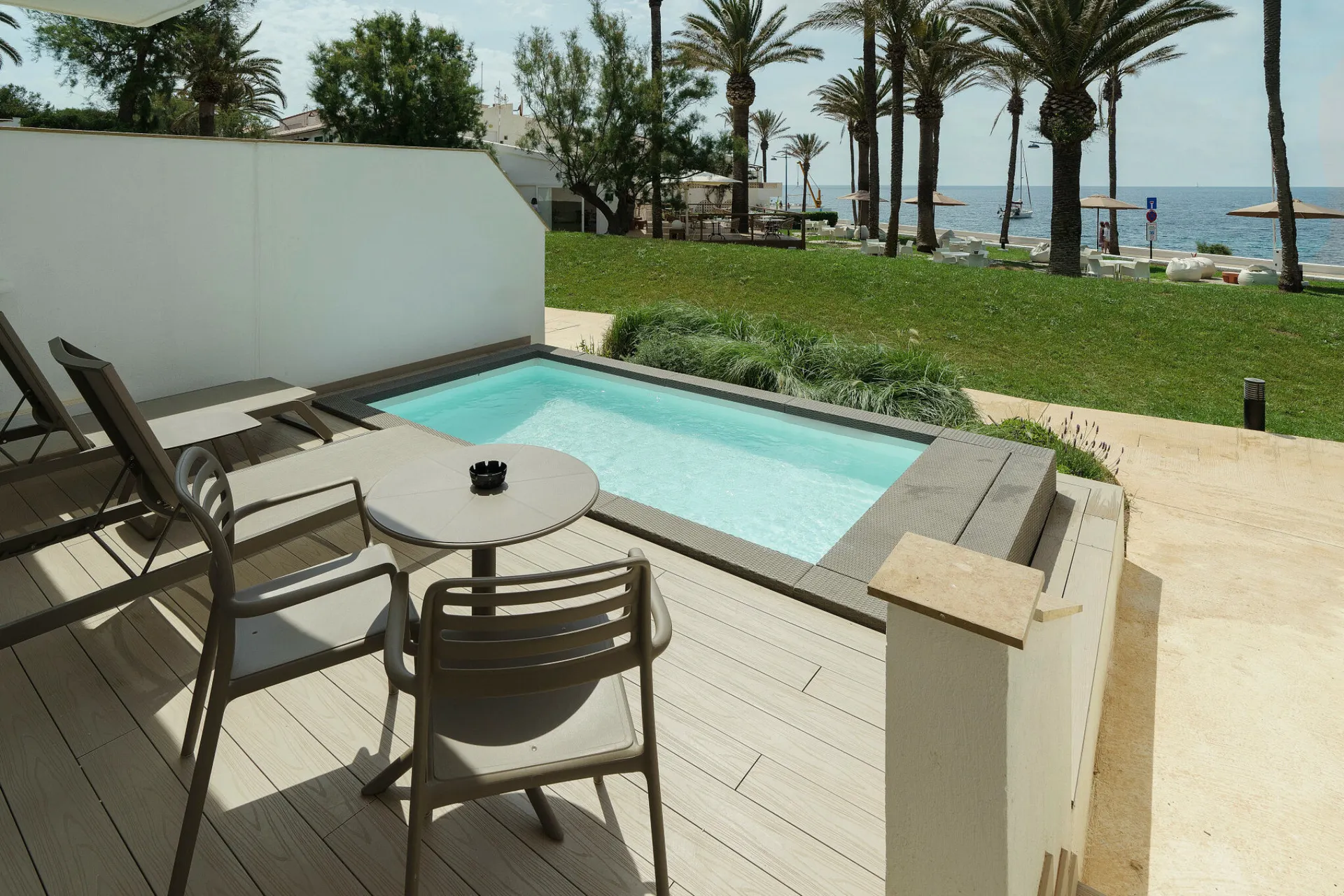 Hotel AluaSoul Menorca - Suite Meerblick mit Privatpool