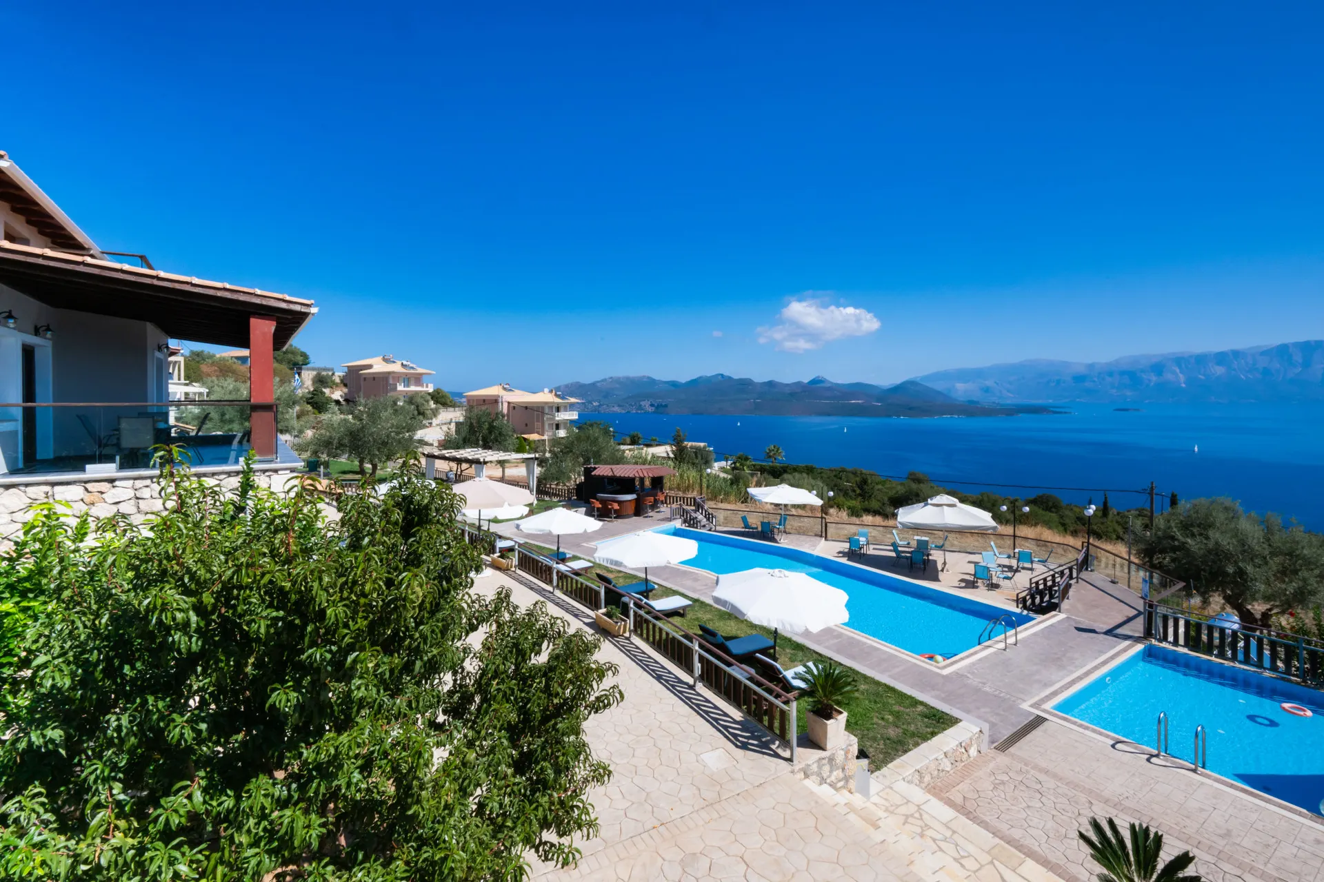 Ionian Fos Apartments