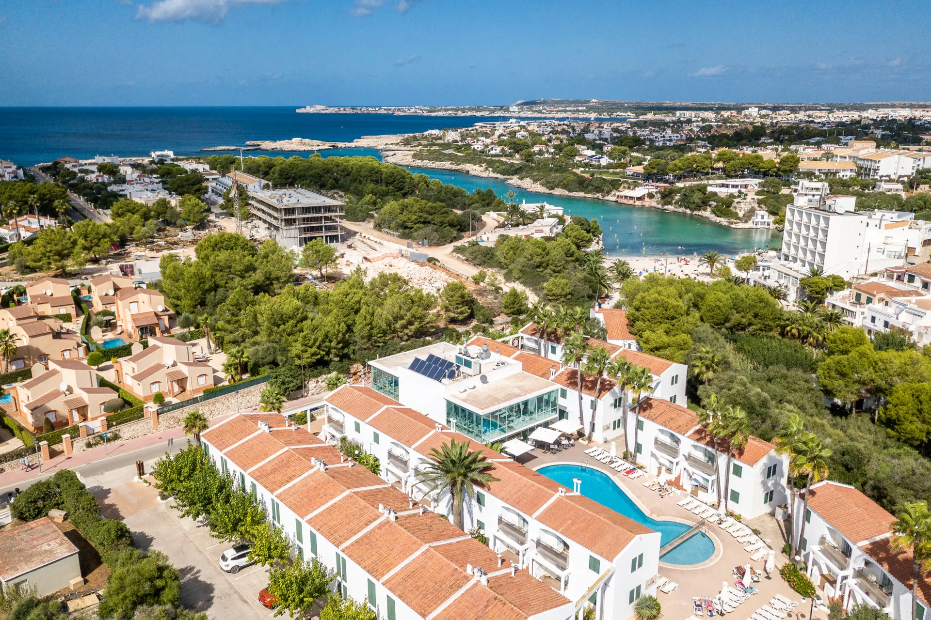 Aparthotel Cales de Ponent