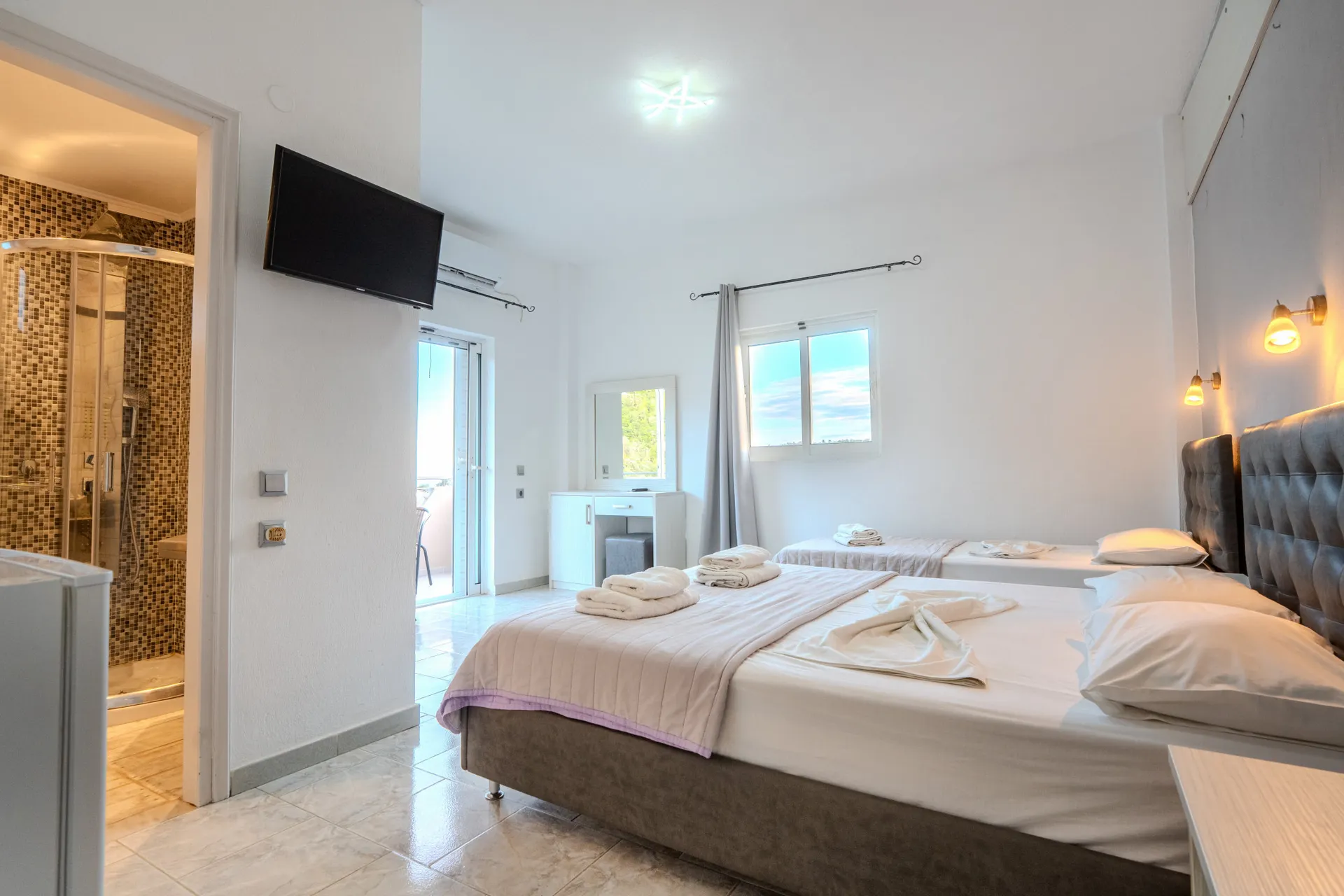 Rizos Bay - Dreibettzim