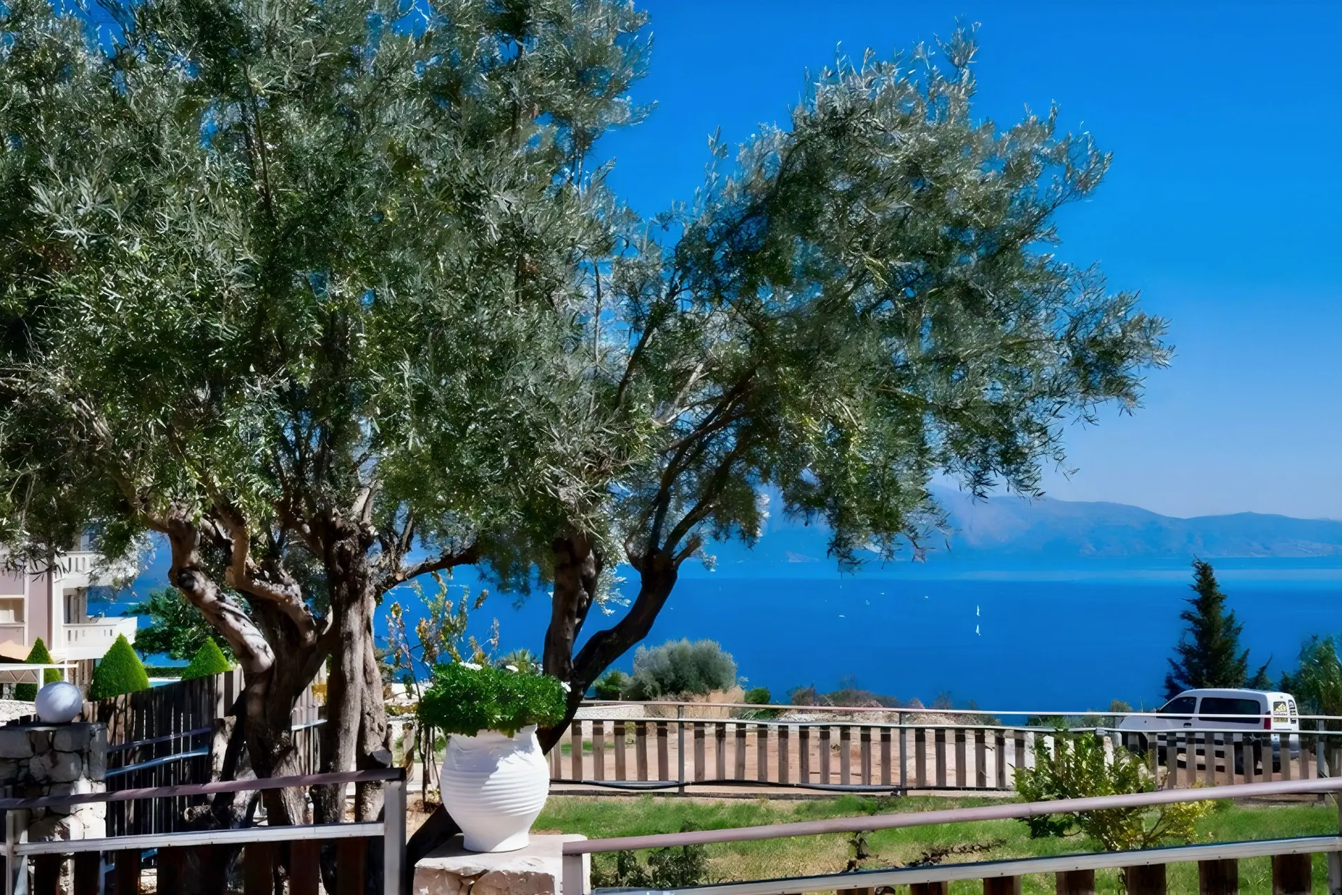 Ionian Fos Appartments