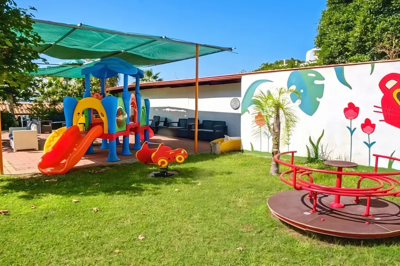 Hotel Villaggio Baia DErcole Familienzimmer