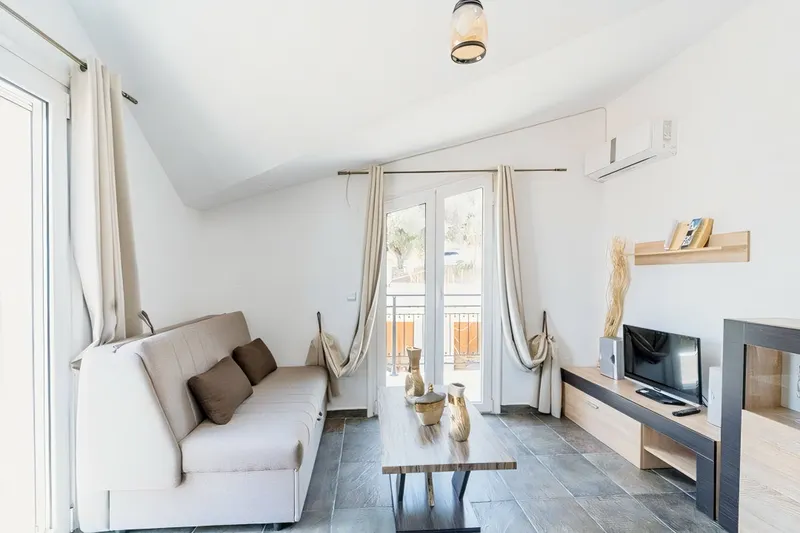 Aparthotel Stellatos House