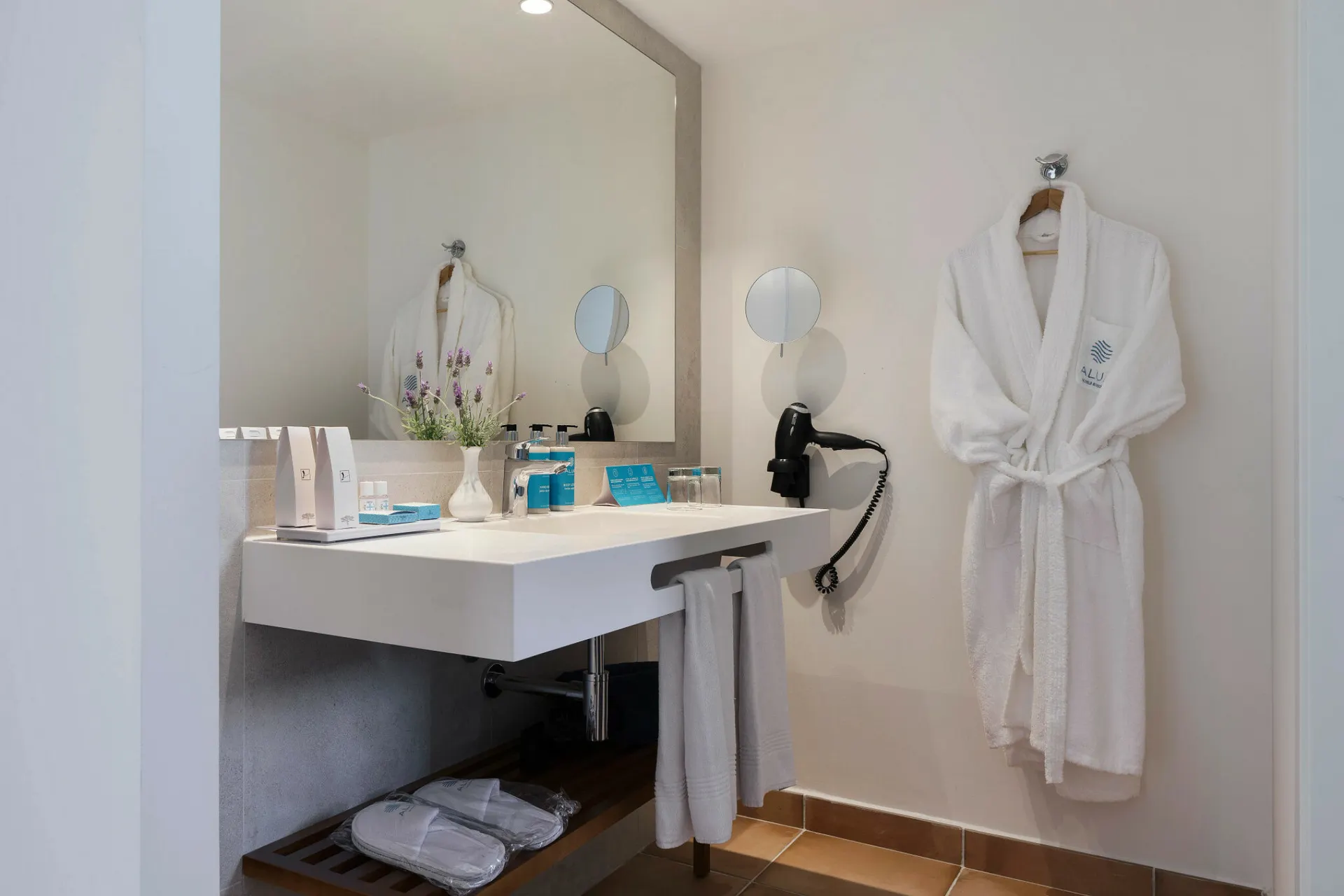 Hotel AluaSoul Menorca - Suite Gartenblick mit Privatpool