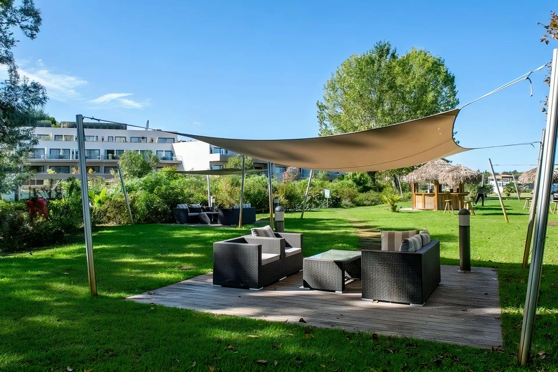 Aparthotel Suite Home