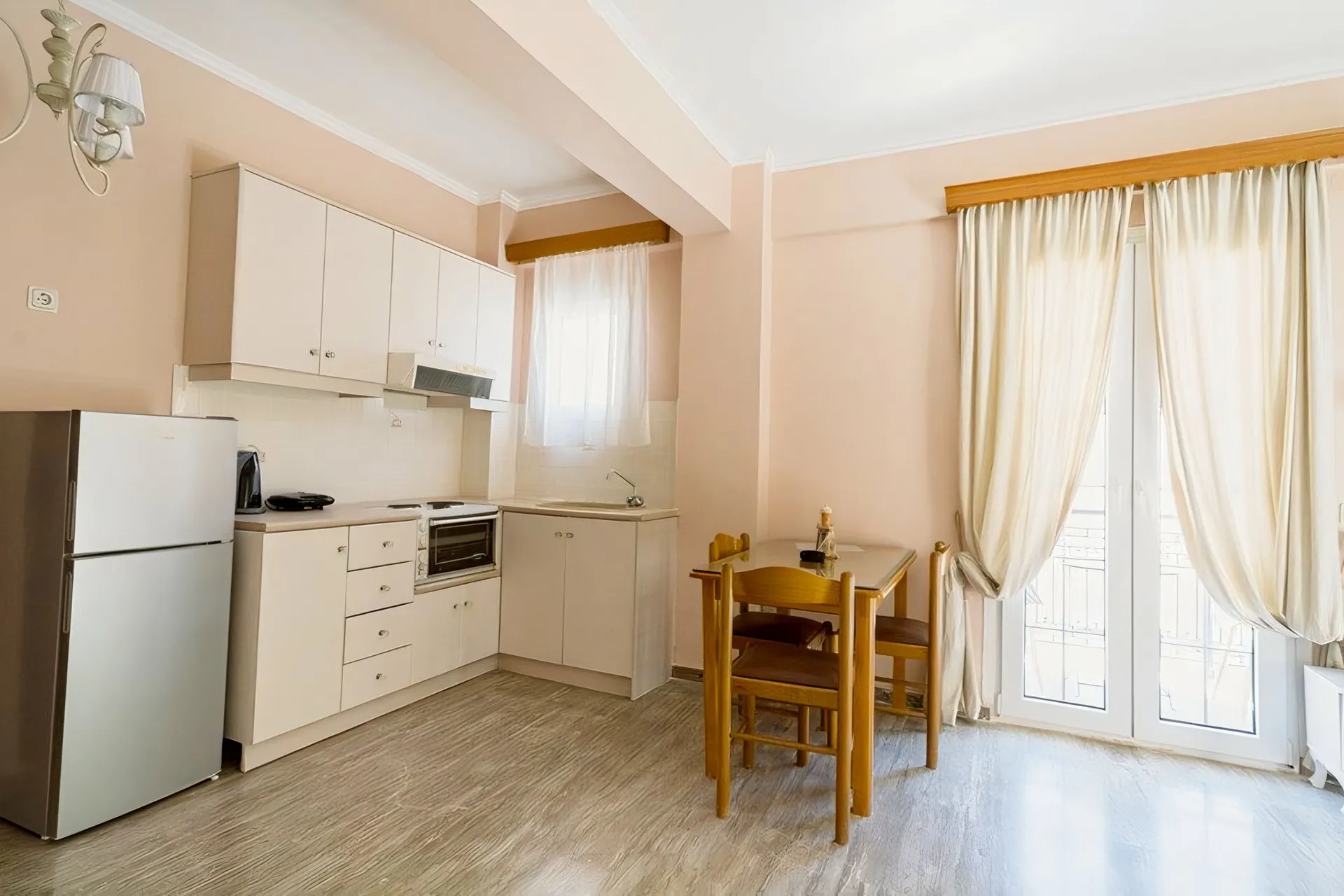 Aparthotel Stellatos House